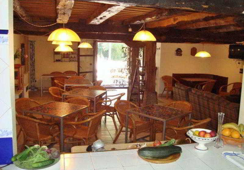 בית מלון כפרי La Almadreña