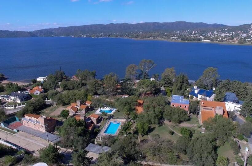 هتل La Colina Del Sol