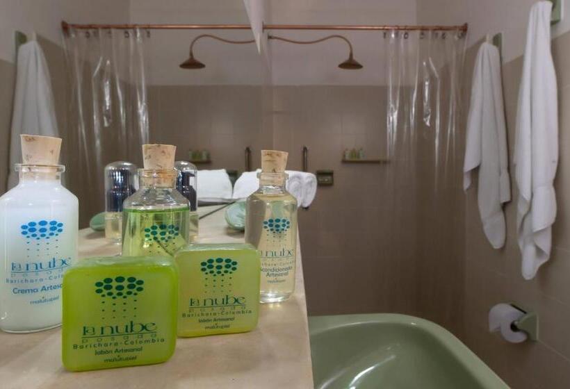 ホテル La Nube Posada