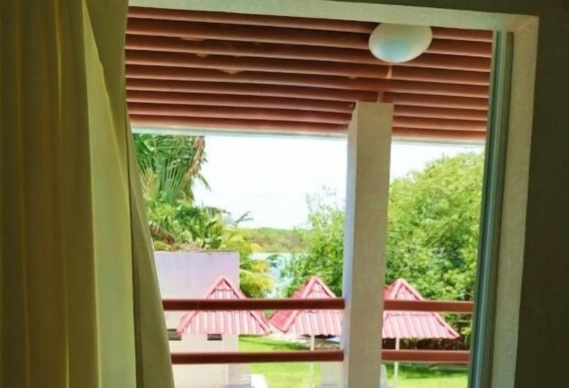 בית מלון כפרי Laguna Encantada