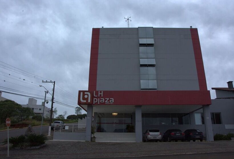 בית מלון כפרי Lh Plaza