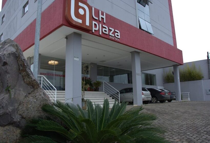 בית מלון כפרי Lh Plaza