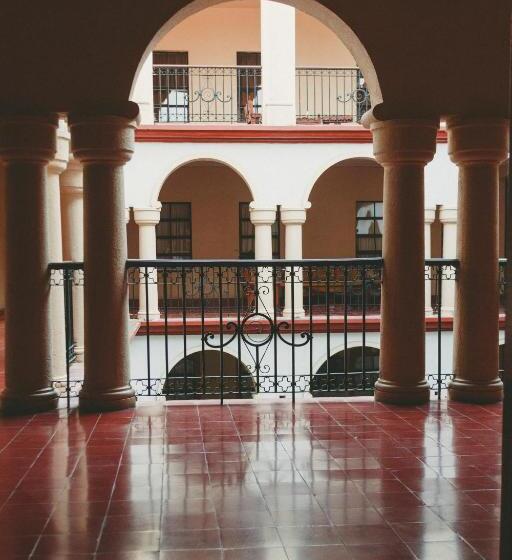 فندق Los Monteros