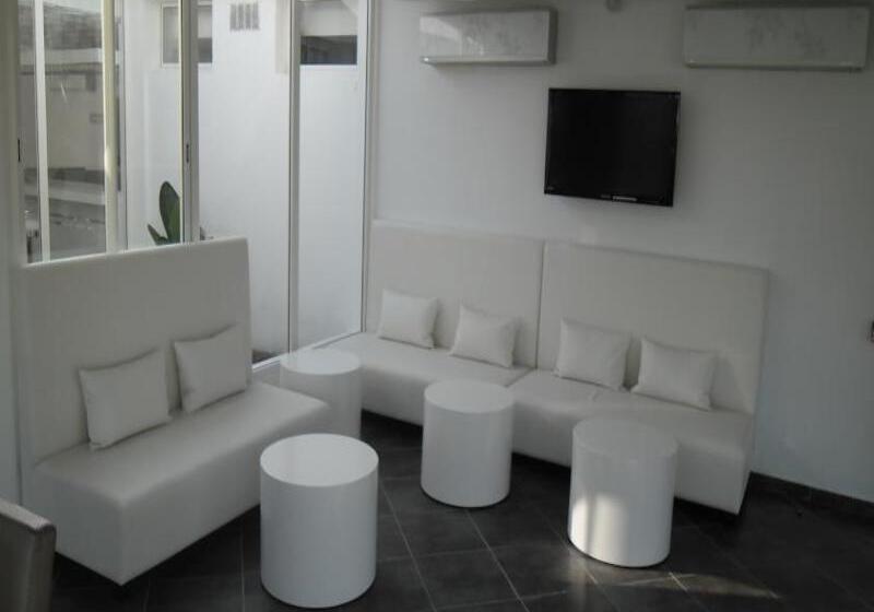 호텔 Hôtel Lyla Confort