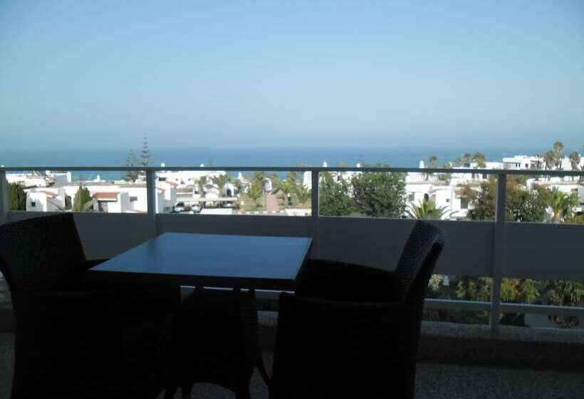 호텔 Hôtel Lyla Confort