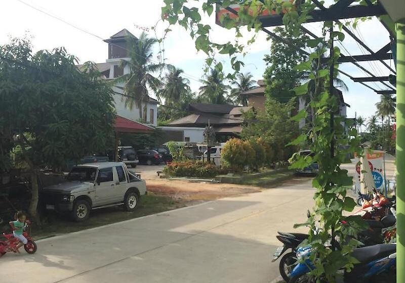 호텔 Maehaad Guest House