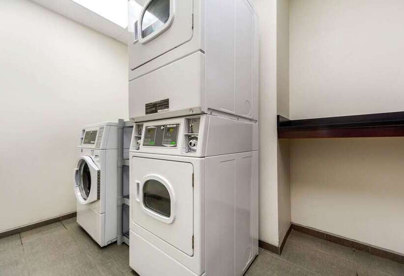 酒店 Mainstay Suites Lincoln University Area