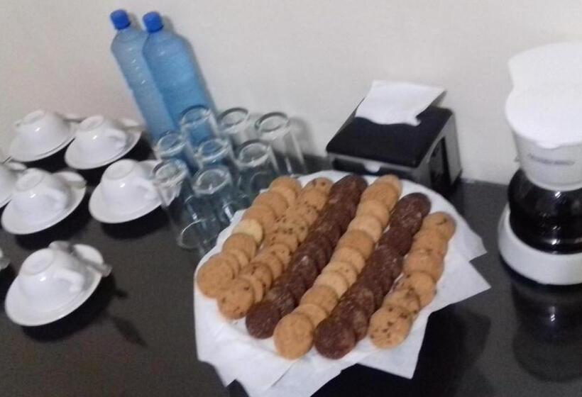 Отель Maria Elena