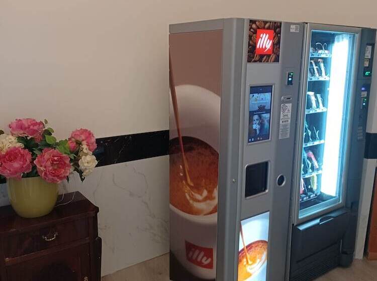 هتل Mimosa Pantheon