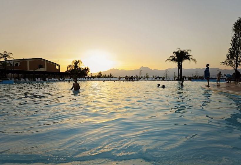 فندق Villaggio Minerva