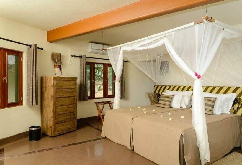 בית מלון כפרי Montebelo Gorongosa Lodge & Safari