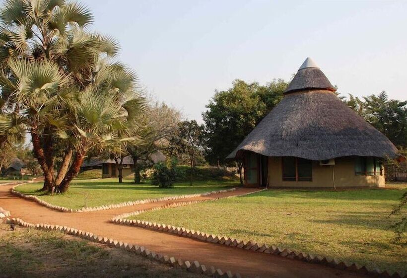 בית מלון כפרי Montebelo Gorongosa Lodge & Safari