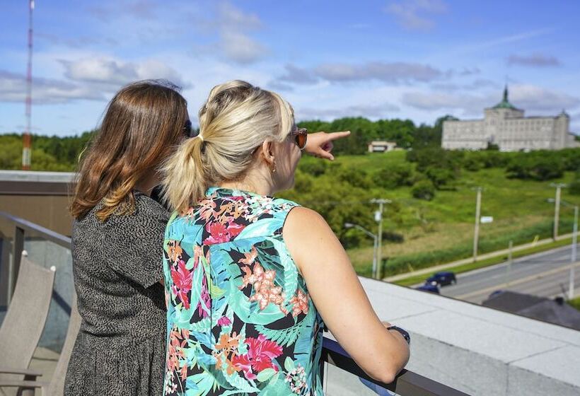 בית מלון כפרי Must