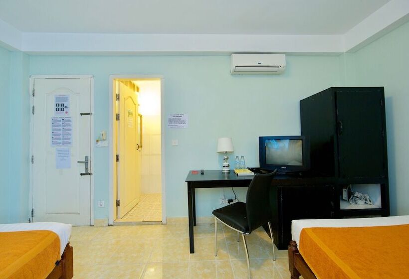 هتل Naga Angkor Hostel