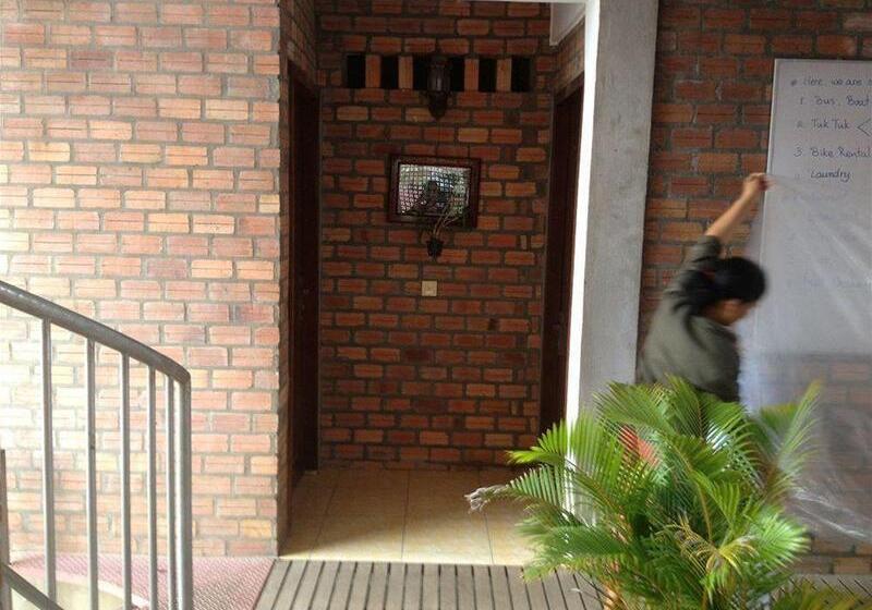 هتل Naga Angkor Hostel