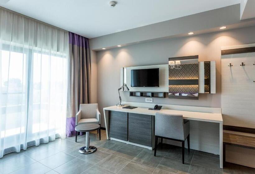 New Splendid Hotel & Spa   Adults Only