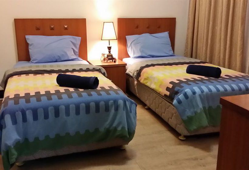 ホテル North Borneo Paradise @ Marina Court Resort Condo