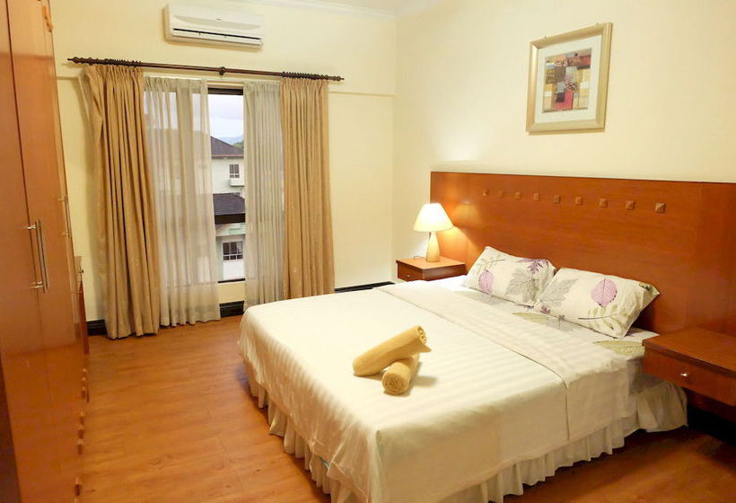 ホテル North Borneo Paradise @ Marina Court Resort Condo