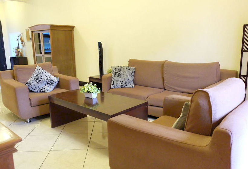 ホテル North Borneo Paradise @ Marina Court Resort Condo