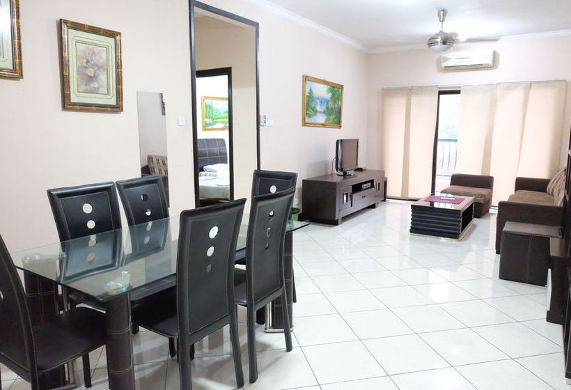 ホテル North Borneo Paradise @ Marina Court Resort Condo