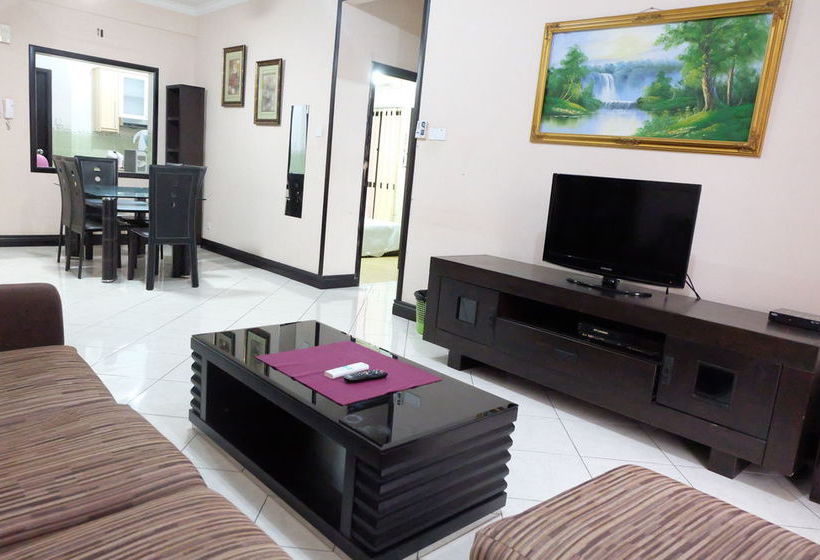 ホテル North Borneo Paradise @ Marina Court Resort Condo