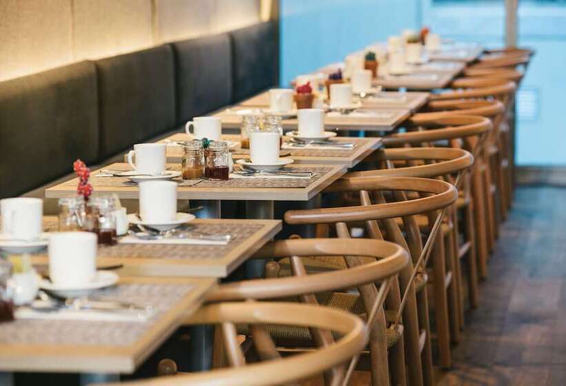 هتل Own Montevideo