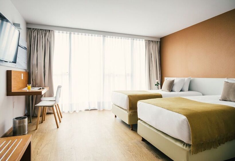 هتل Own Montevideo