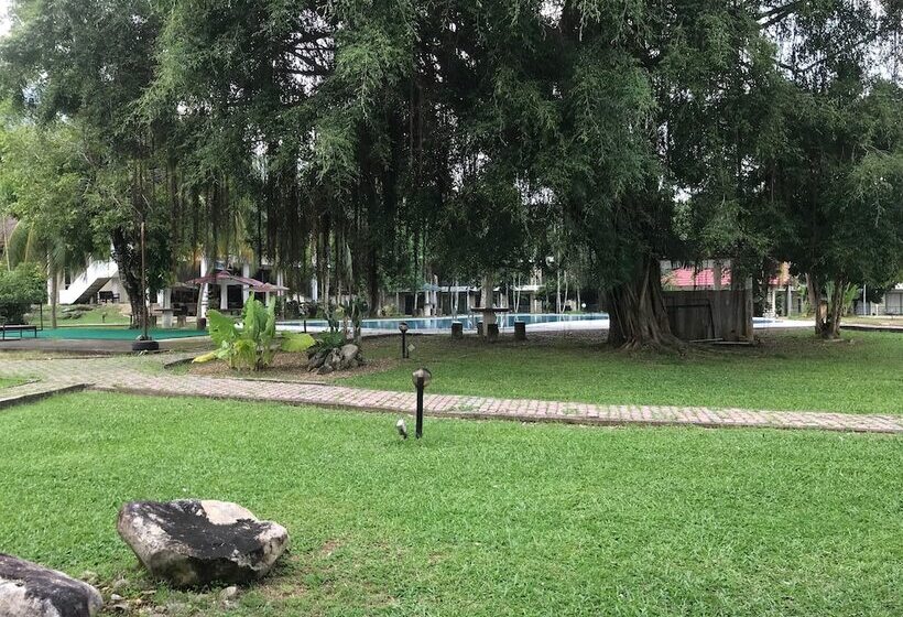 Отель Panorama Country Resort Langkawi