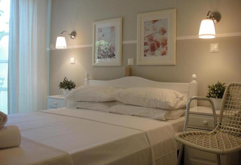 בית מלון כפרי Paradisos