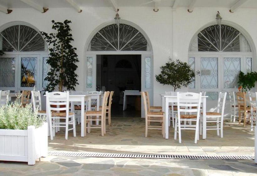 בית מלון כפרי Paradisos