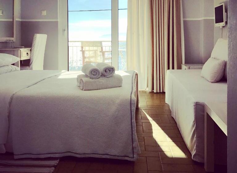 בית מלון כפרי Paradisos