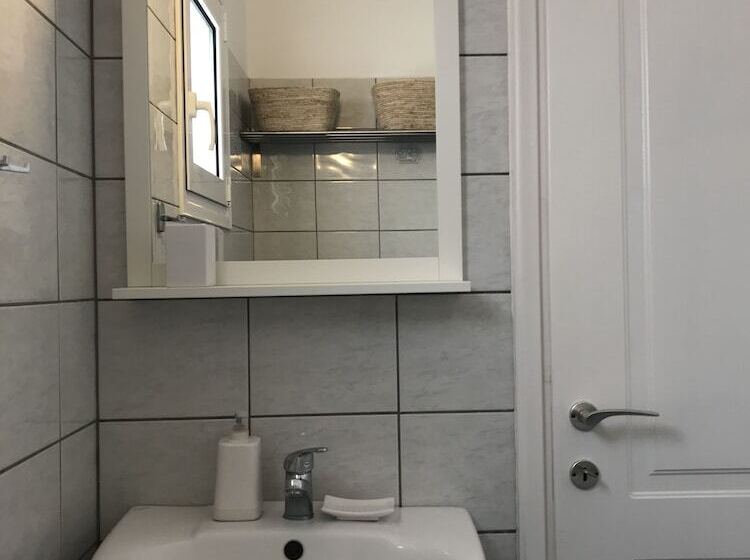 בית מלון כפרי Paradisos