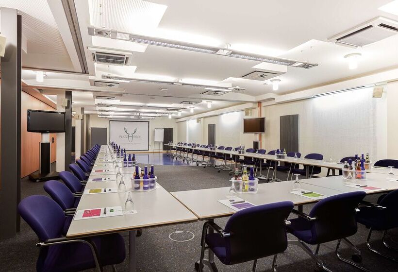 Отель Platzhirsch