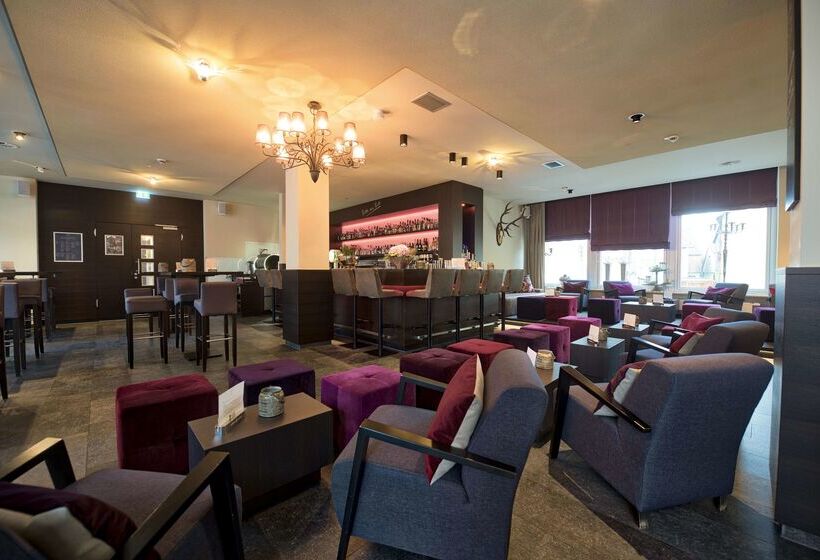 Отель Platzhirsch