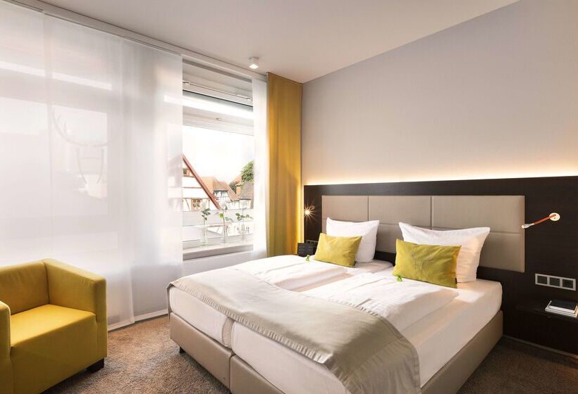 Отель Platzhirsch