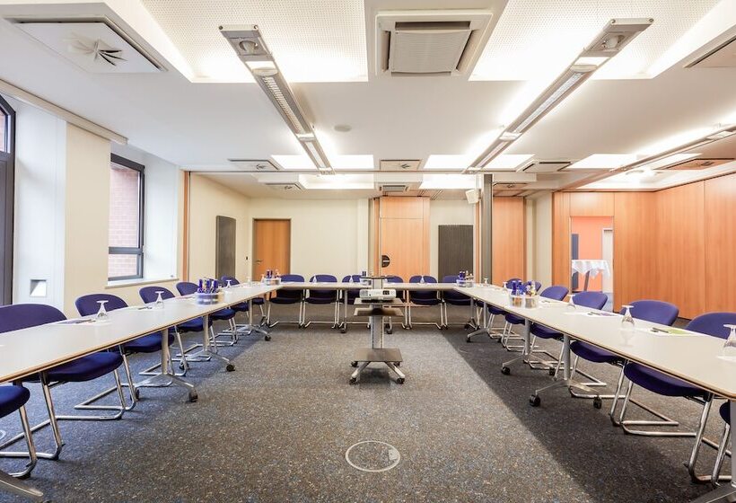 Отель Platzhirsch