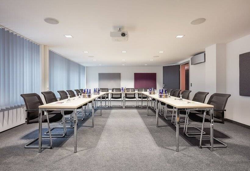 Отель Platzhirsch