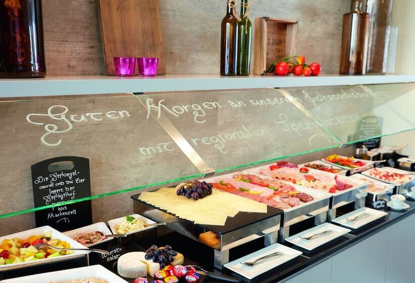 Отель Platzhirsch