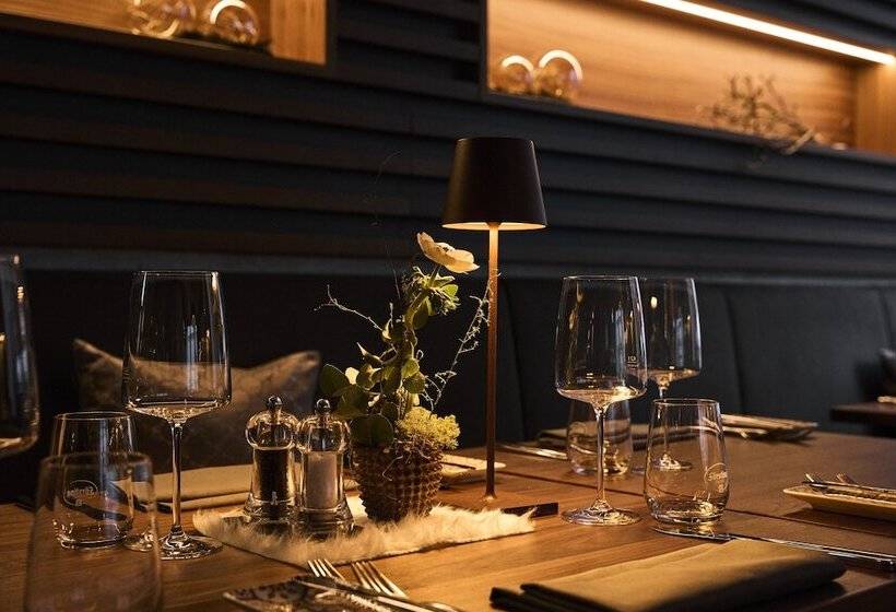 Отель Platzhirsch