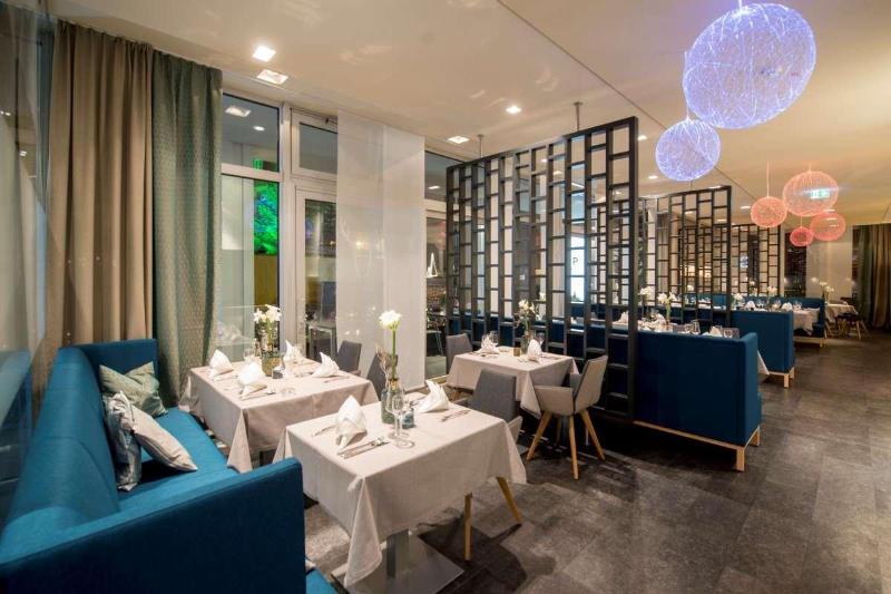 Отель Platzhirsch