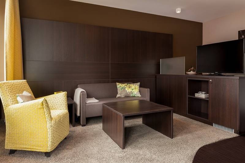 Отель Platzhirsch