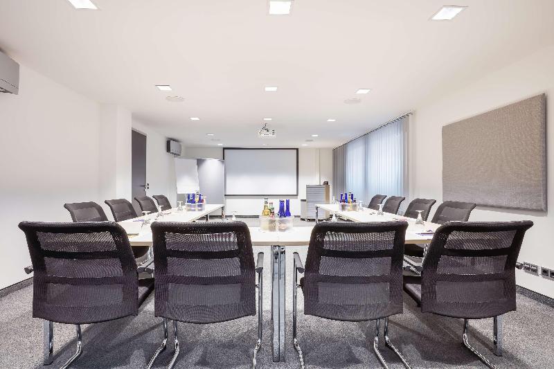 Отель Platzhirsch