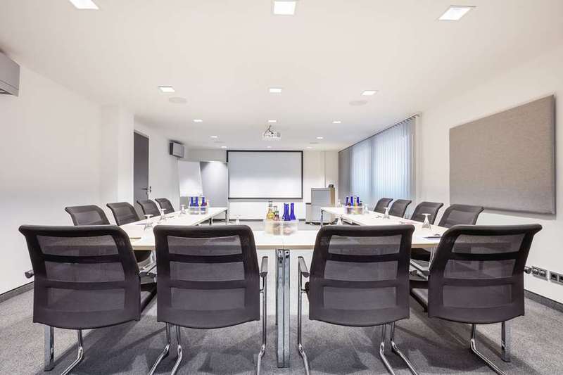 Отель Platzhirsch