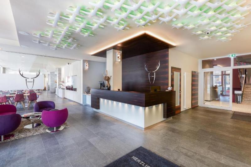 Отель Platzhirsch