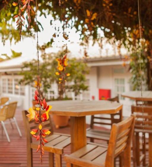 هتل Pousada Ponta Do Lobo