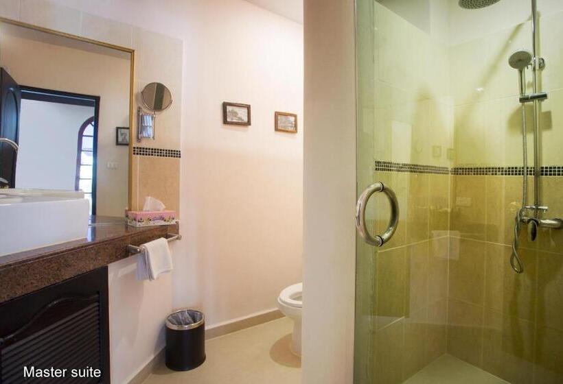 Отель Poseidon Boutique