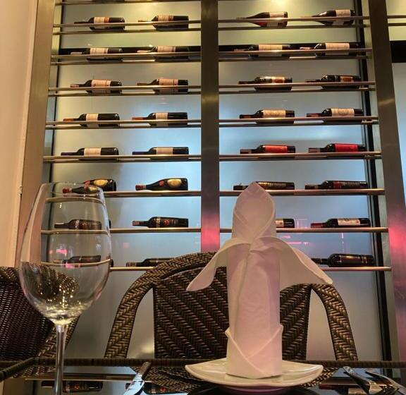 Отель Poseidon Boutique