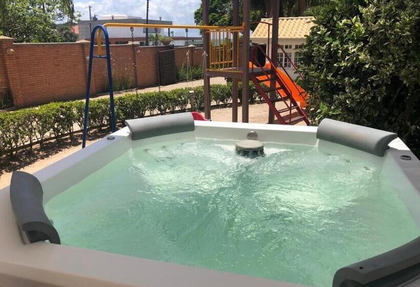 هتل Pousada Ponta Do Lobo