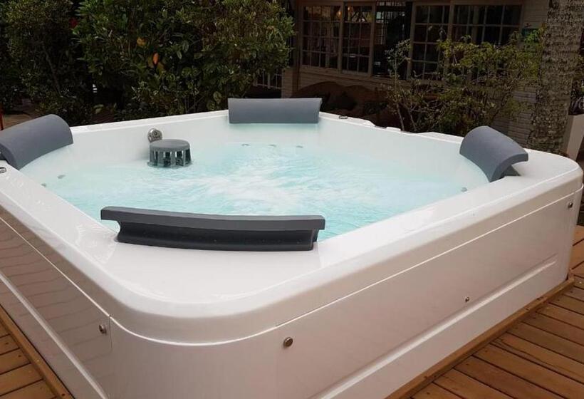 هتل Pousada Ponta Do Lobo