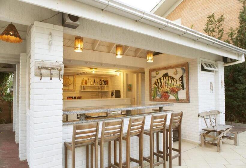 هتل Pousada Ponta Do Lobo